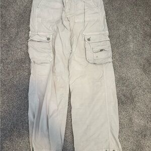 American Eagle Outfitters Light Gray Cargo Pants